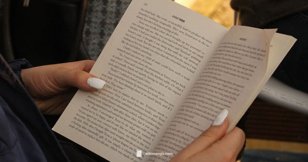 Reading Manga Backwards - WikiManga.